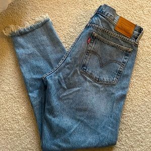 Levi’s Wedgie Icon Jeans
